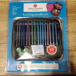 Stitch Studio by Nicole knitting needle set